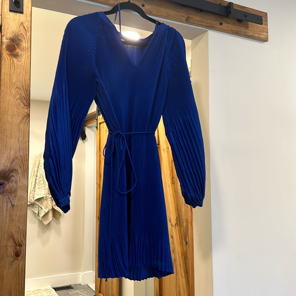 Banana republic blue long sleeve dress